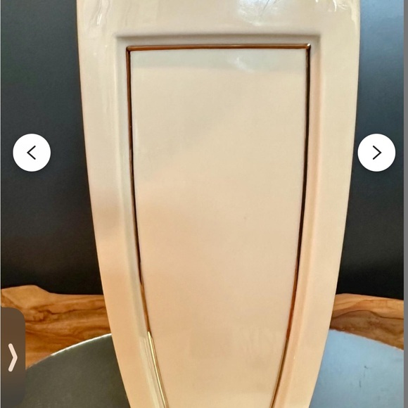 Lenox Luxury Eternal Cream &  24k Gold Accent. Bouquet Vase - Picture 4 of 9